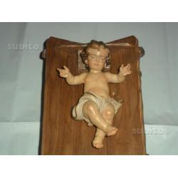 Gesù bambino in legno