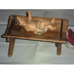 Gesù bambino in legno