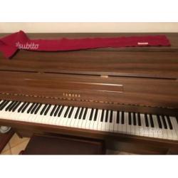 Pianoforte Yamaha C108
