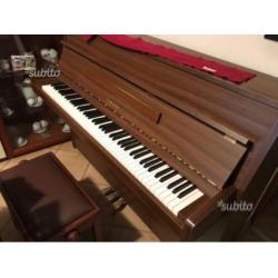 Pianoforte Yamaha C108