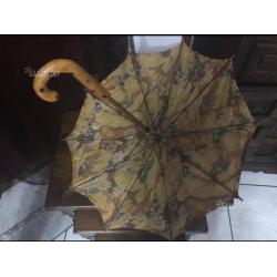 Antico ombrellino ricamato,,da passeggio.anni 50